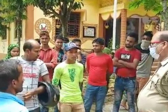 Tension erupted at Belonia's Amjadnagar after local BJP activists and common people got into collision Tension erupted at Belonia's Amjadnagar after local BJP activists and common people got into collision